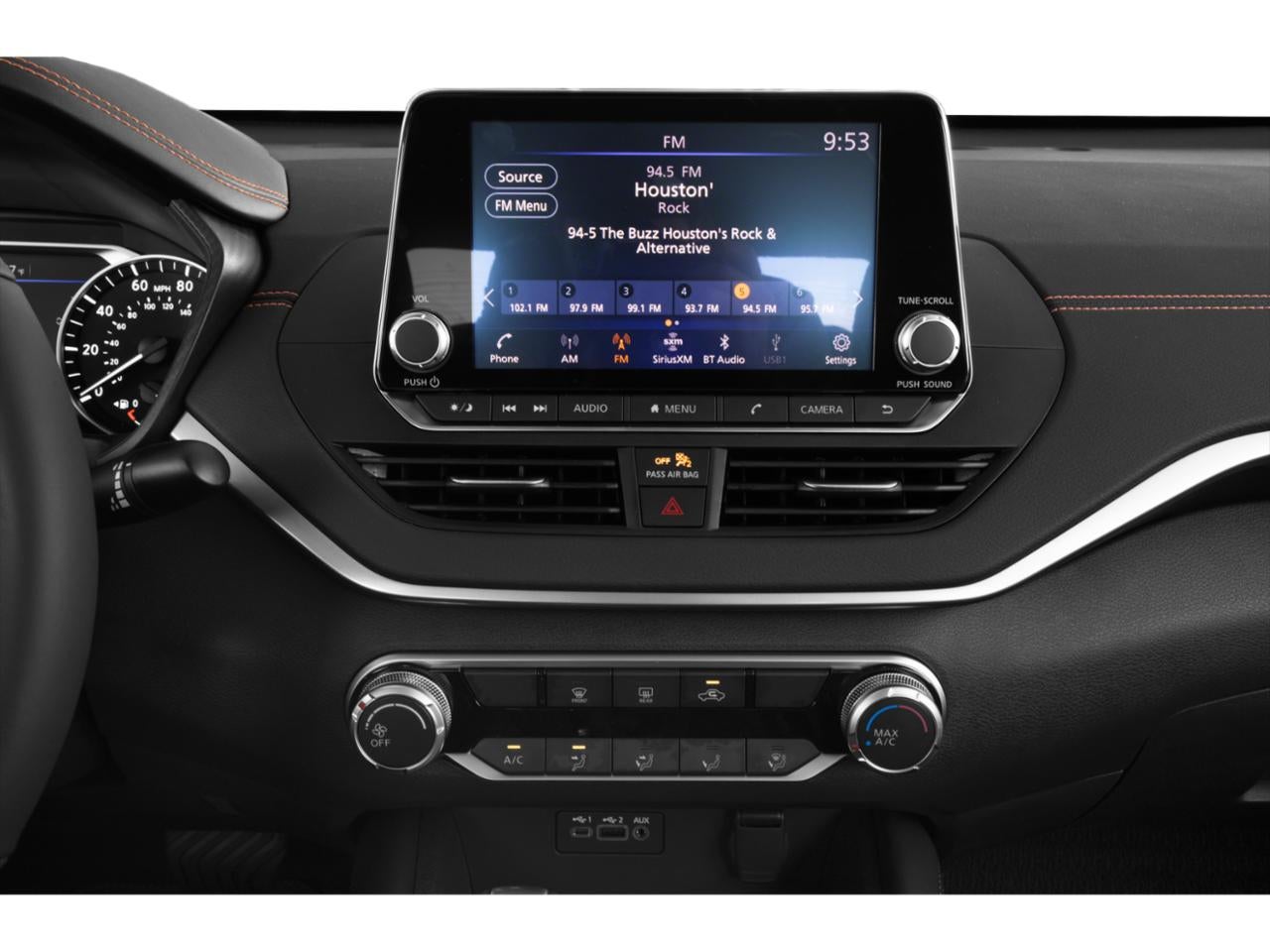 2022 Nissan Altima SR