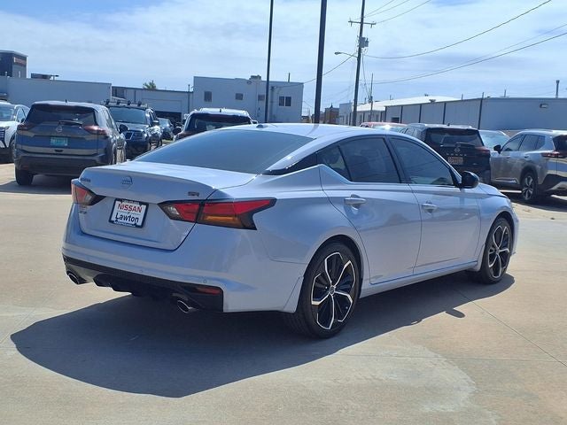 2024 Nissan Altima SR