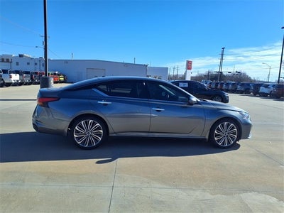 2023 Nissan Altima SL