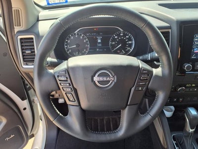 2024 Nissan Frontier Crew Cab SL