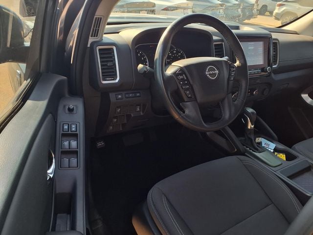 2024 Nissan Frontier Crew Cab SV