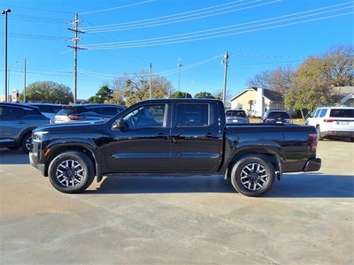 2024 Nissan Frontier Crew Cab SL