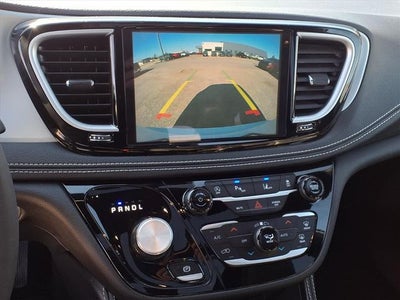 2025 Chrysler Pacifica Limited
