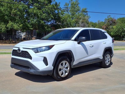 2022 Toyota RAV4 LE