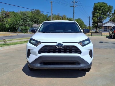 2022 Toyota RAV4 LE