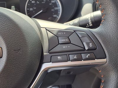 2025 Nissan Versa SR