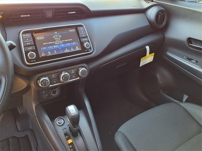 2025 Nissan Kicks Play S