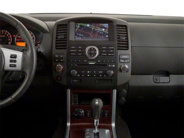 2011 Nissan Pathfinder SV