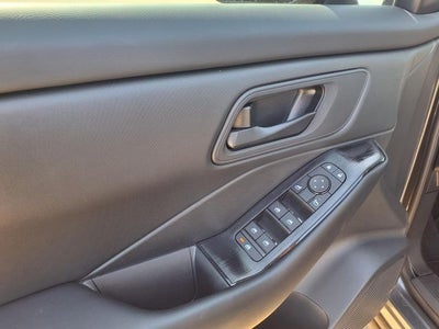 2025 Nissan Rogue S