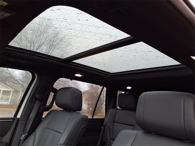 2024 Toyota Sequoia SR5 4WD (SE)